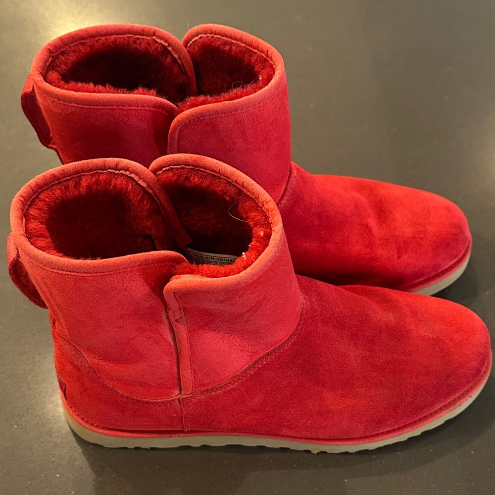 UGG Red Ankle Boots - Picture 2 of 7